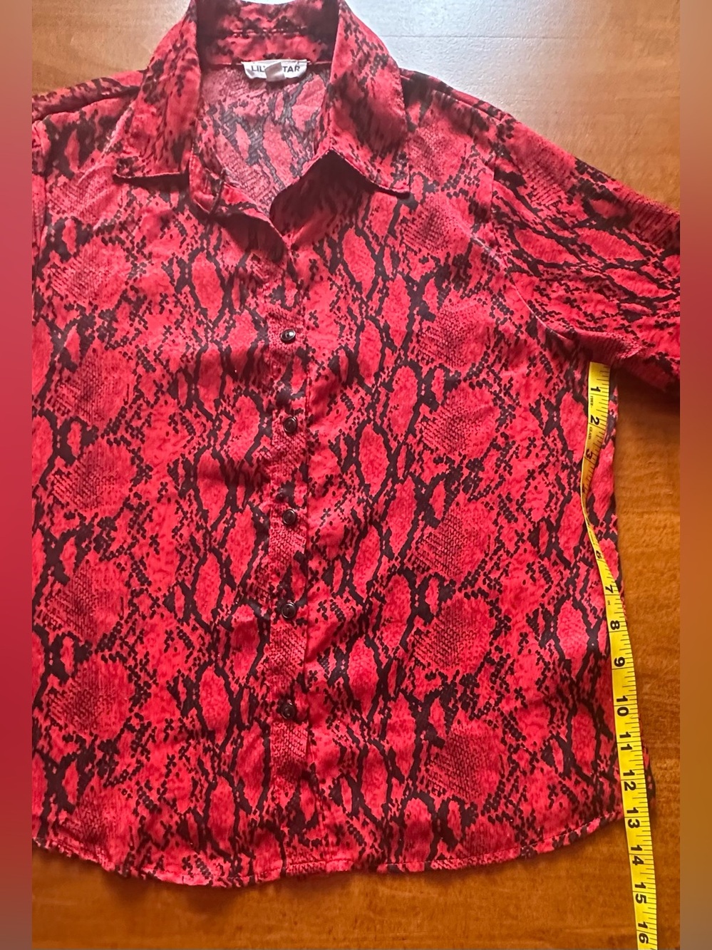 Lily Star•snake print long-sleeve button-down blouse•small•polyester•red & black - Picture 12 of 16
